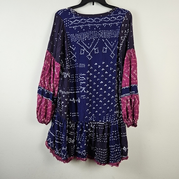 Free People Shibori Long Sleeve Tunic Dress in blue and pink blue Size M - Picture 7 of 10
